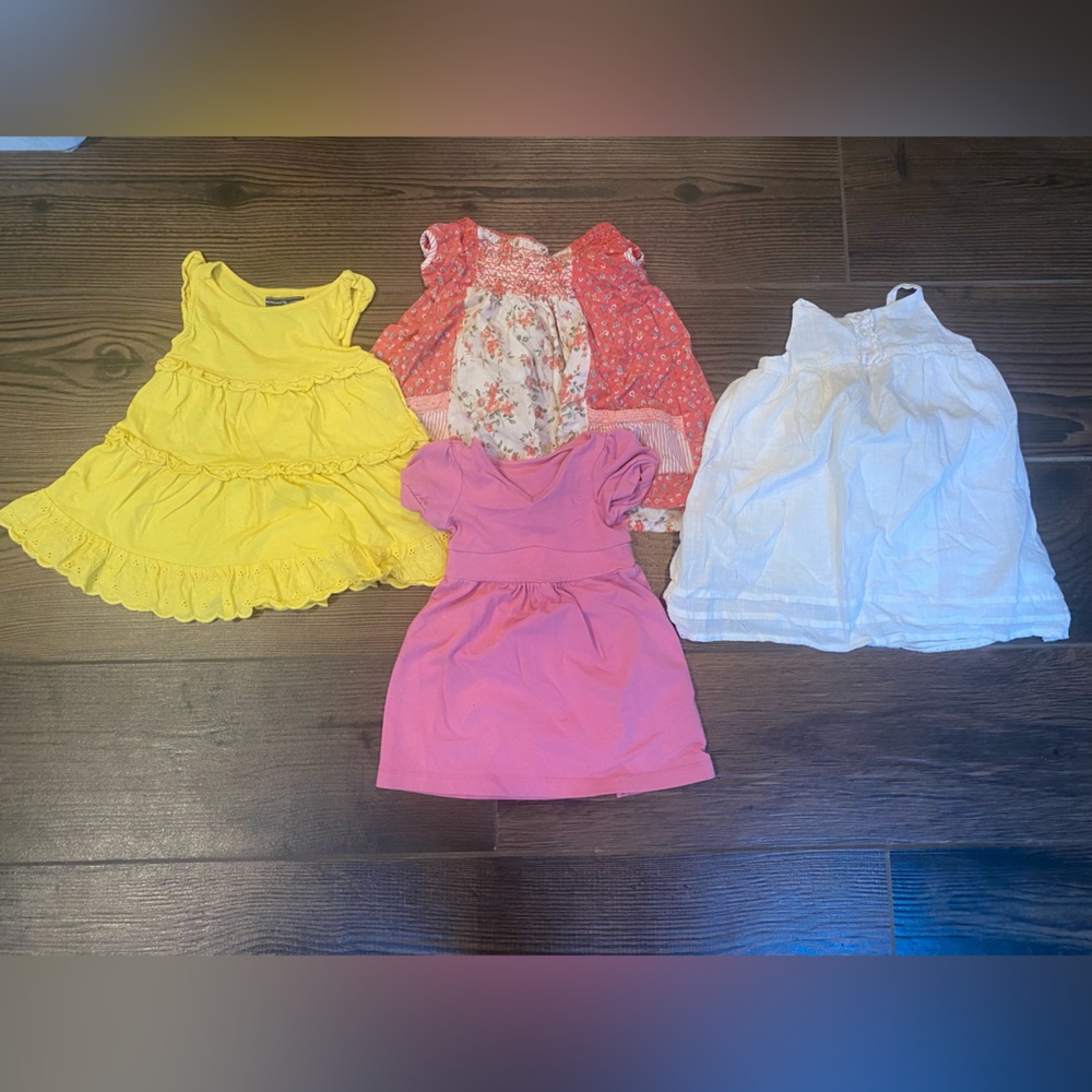 Lot of Summer/Spring Dresses for 12-18 mo old Baby